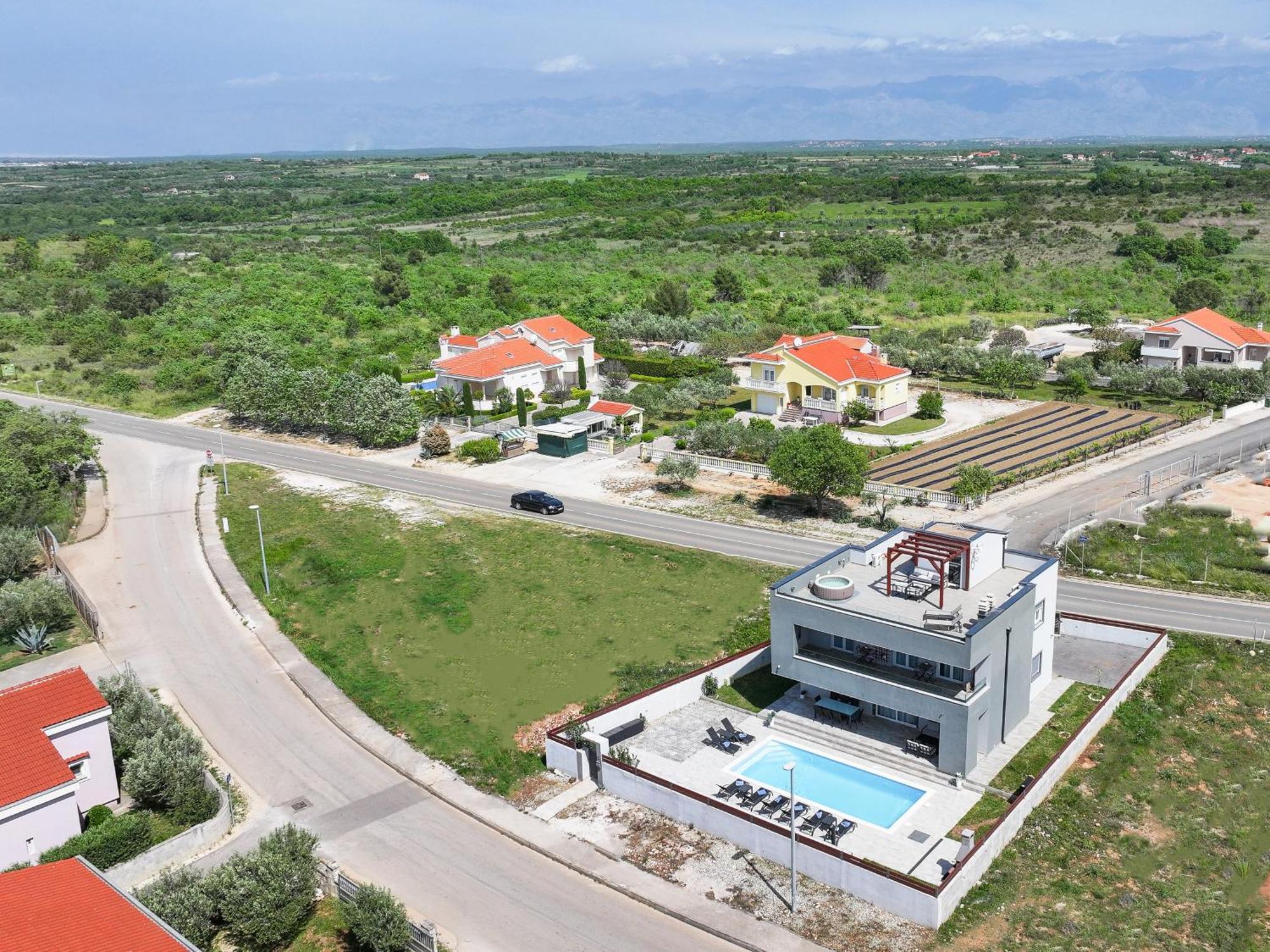 Villa Tia With Heated Pool & Jacuzzi Murvica  Kültér fotó