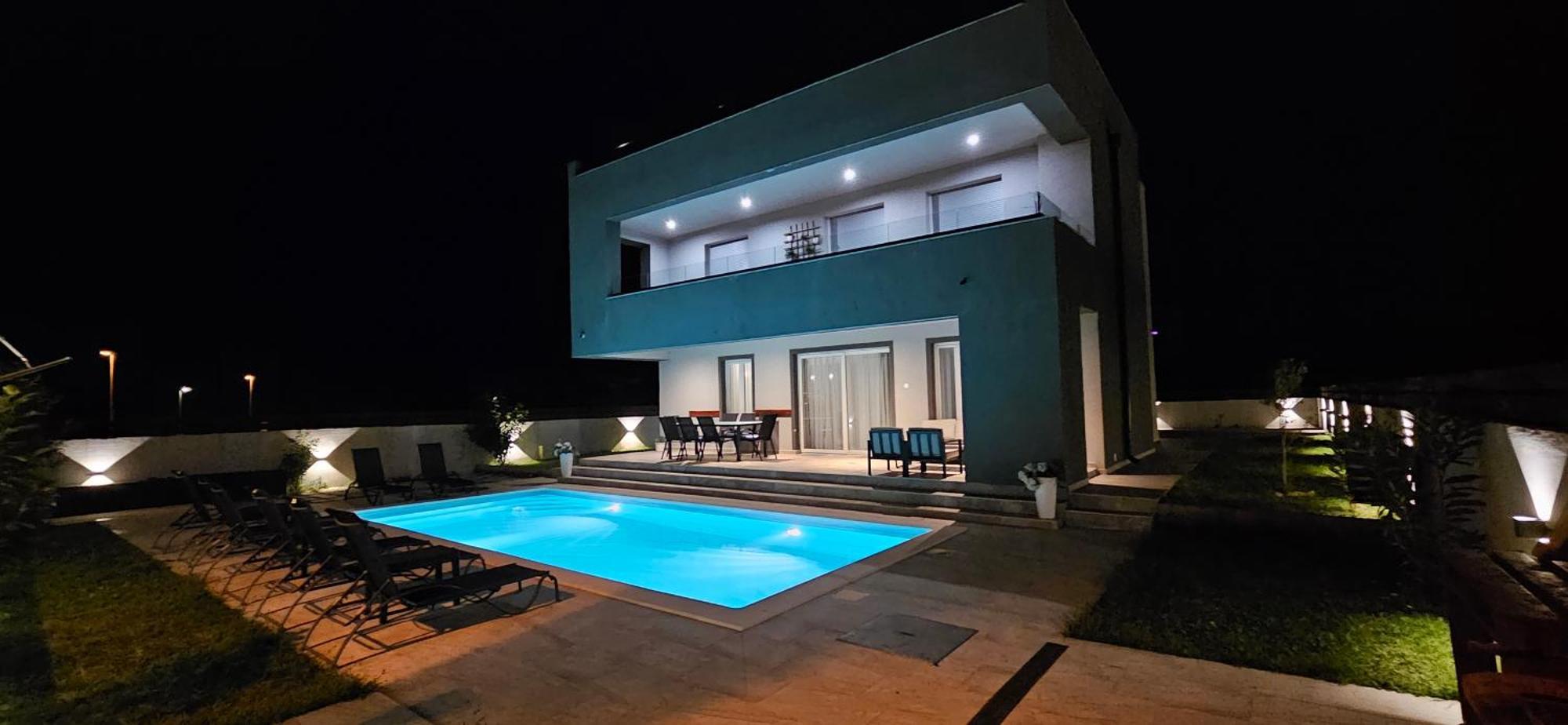 Villa Tia With Heated Pool & Jacuzzi Murvica  Kültér fotó